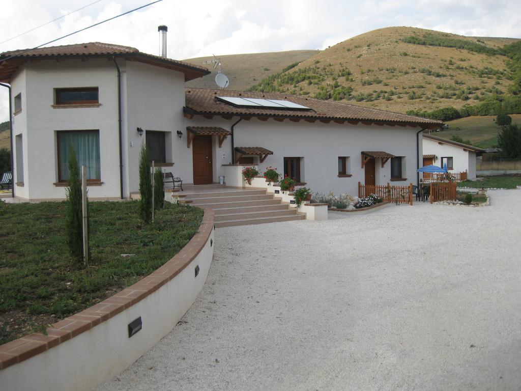 Bed and Breakfast La Collina Di Peppino Trasacco Zewnętrze zdjęcie